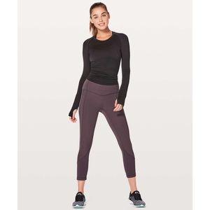 Lululemon All The Right Places 6 Black Currant